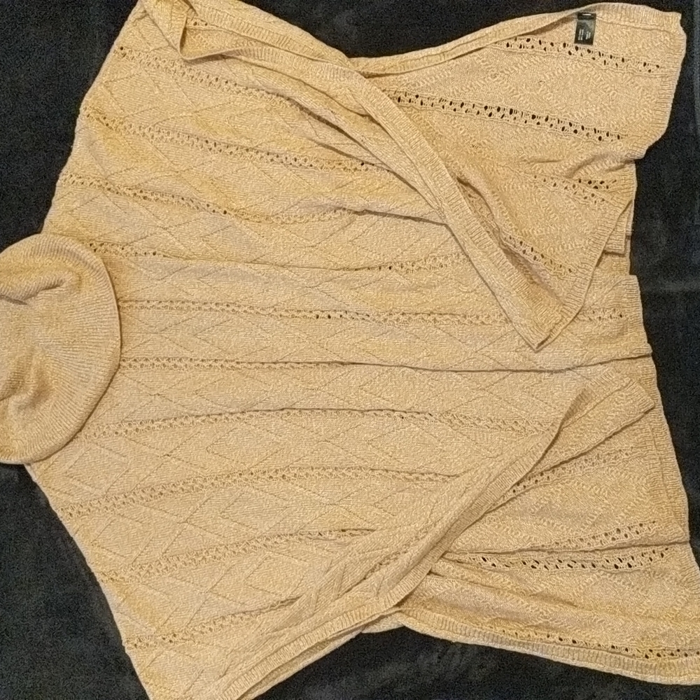 Lane Bryant Crochet Style Poncho - Picture 6 of 9